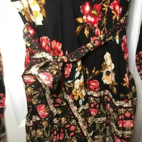 Venus floral printed peasant dress bohemian black red boho tiered autumn size 8 - Picture 6 of 16